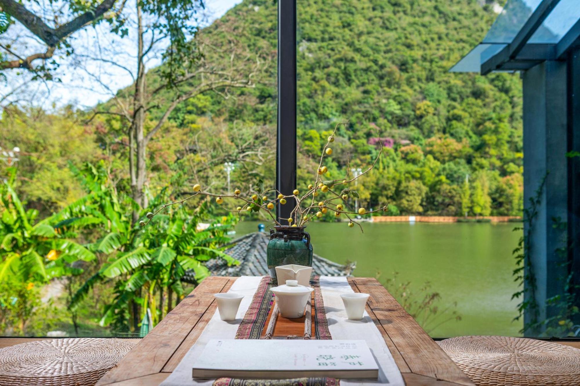Guilin Heshe Lakeside Resort-Free Pick Up Service Stay Two Nights Экстерьер фото