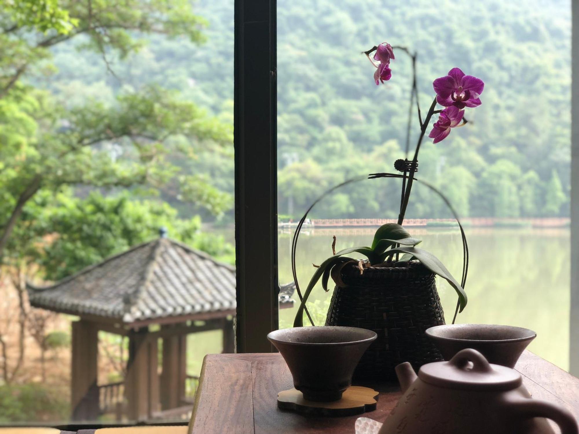 Guilin Heshe Lakeside Resort-Free Pick Up Service Stay Two Nights Экстерьер фото