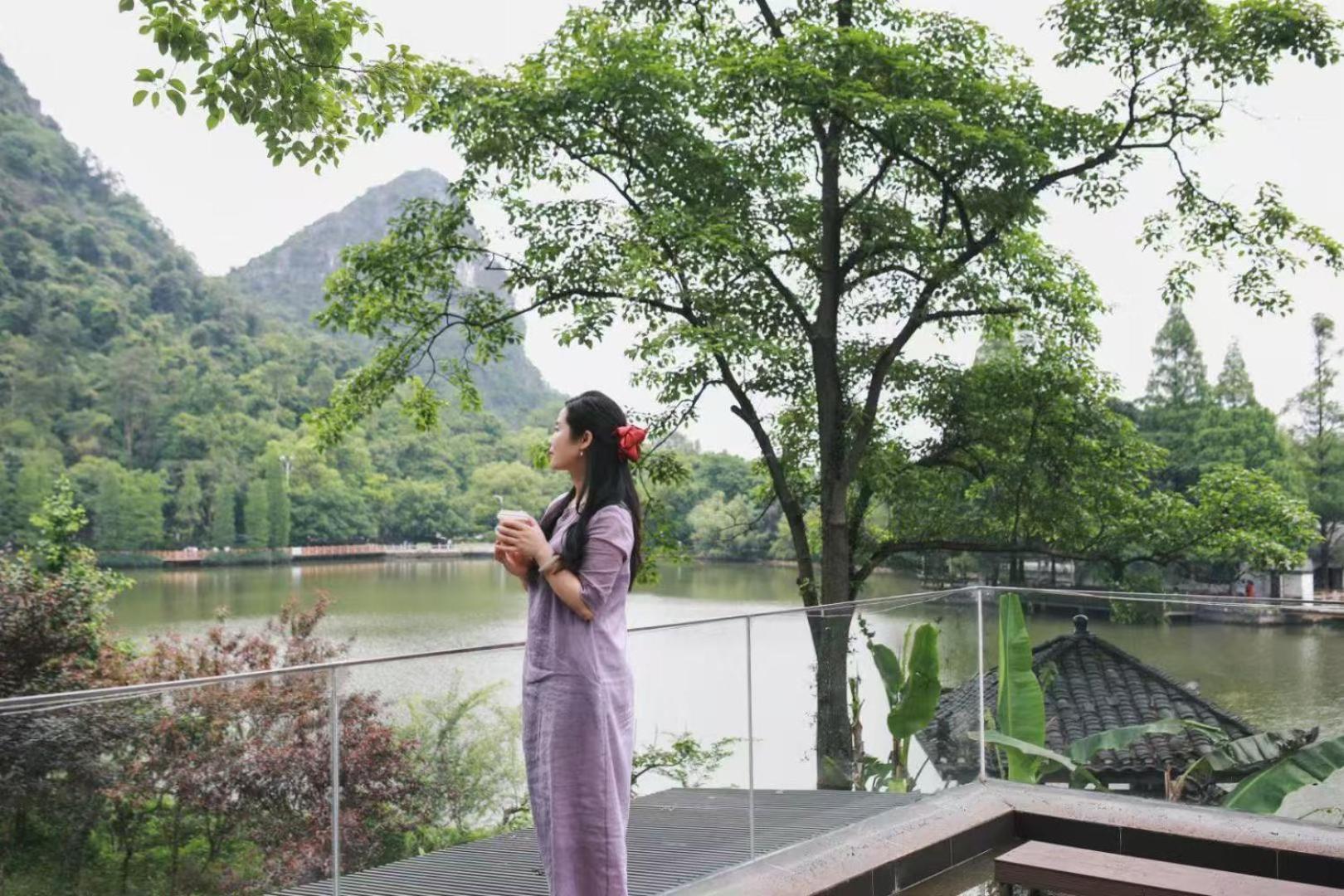 Guilin Heshe Lakeside Resort-Free Pick Up Service Stay Two Nights Экстерьер фото