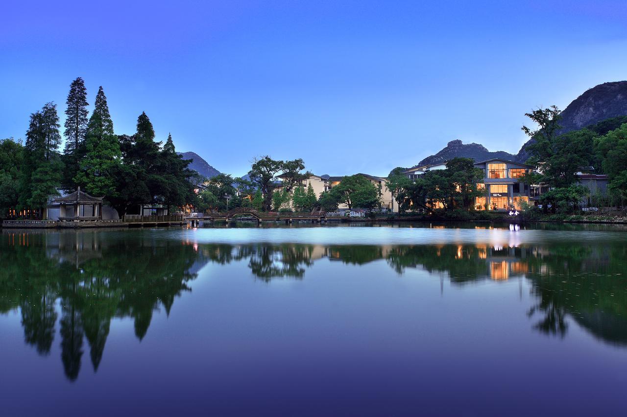 Guilin Heshe Lakeside Resort-Free Pick Up Service Stay Two Nights Экстерьер фото